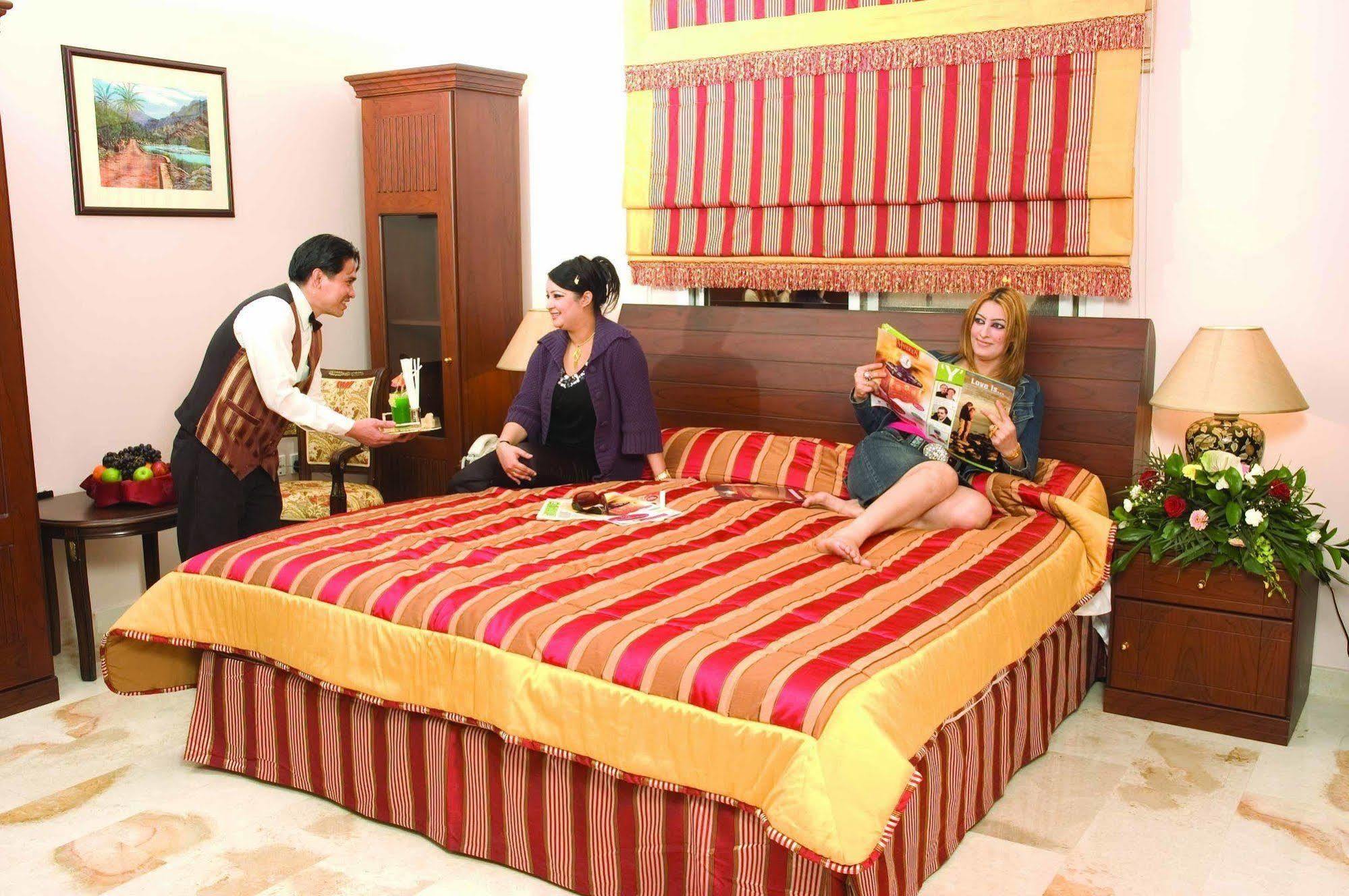 Hotel Golden Oasis Маскат Экстерьер фото